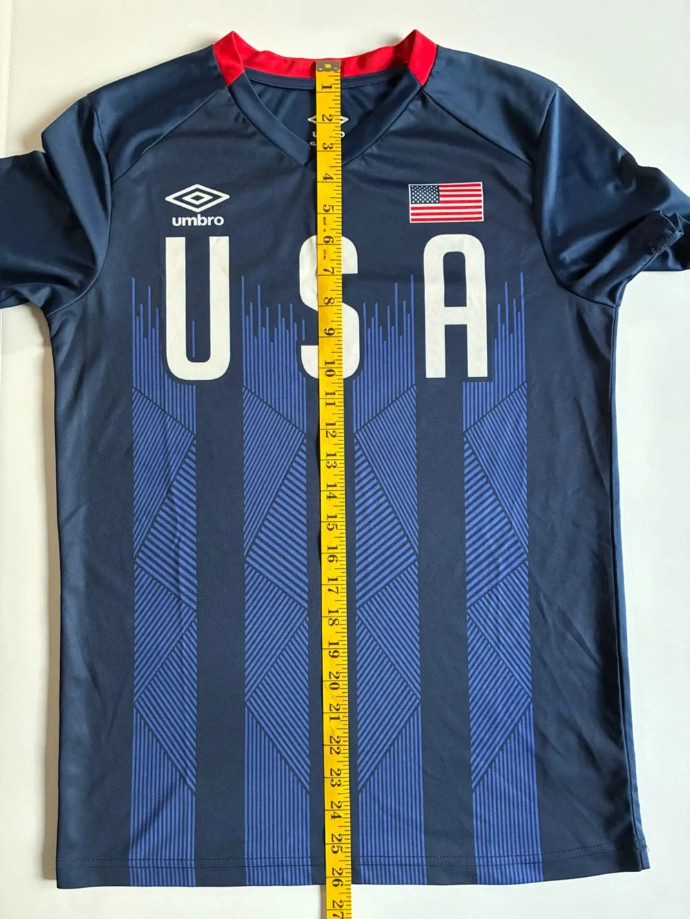 Umbro Kids Navy and Red USA Graphic Soccer Jersey XL Size (16-18)